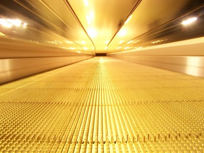 escalator-up