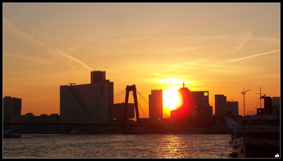 mars-sunset-willemsbrug