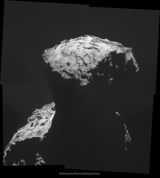 30 Octobre 2014 - Vue sur le lobe qui abrite le site d'atterrissage de Philae. Site nommé "Algikia". L'atterrisage est prévu pour 11 Novembre !